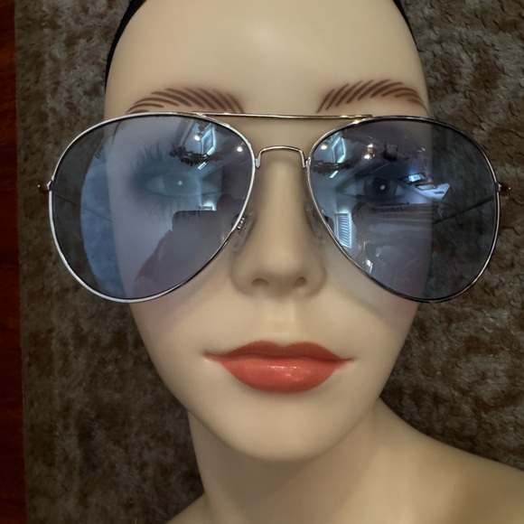 Aviator sunglasses blue lens main image 5